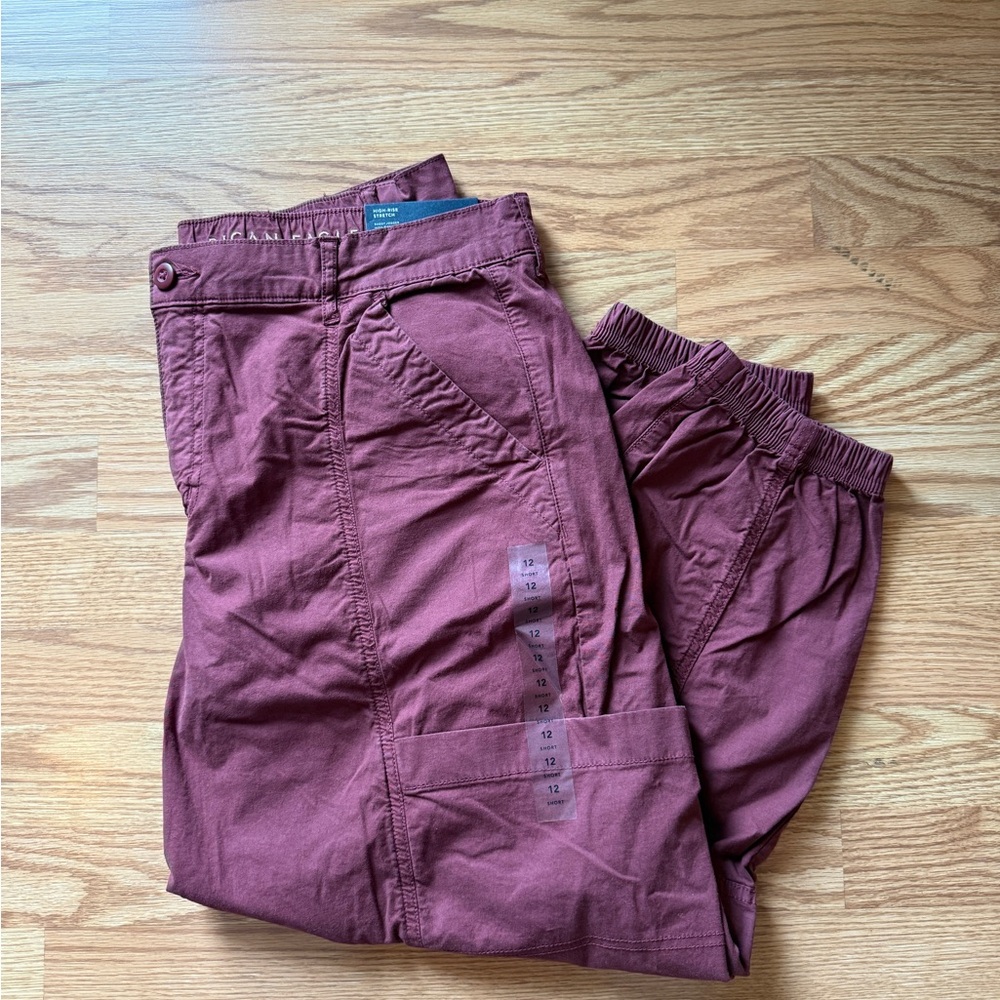 American Eagle Deep Red Cargo Joggers